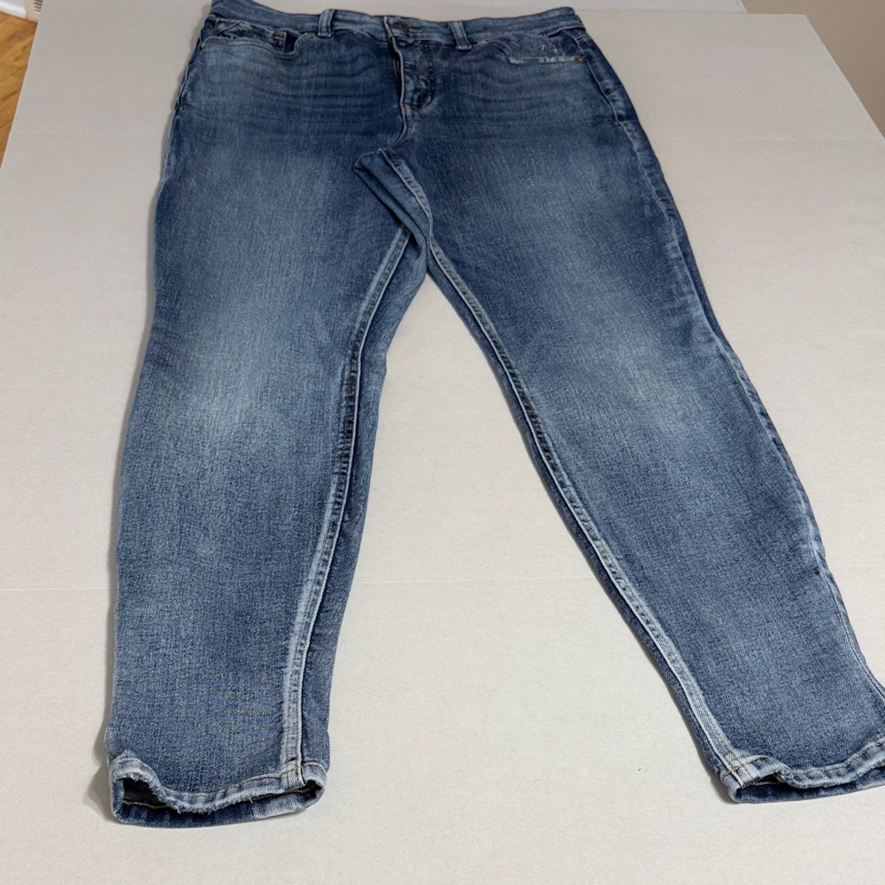 Maurices Jeans Size 16 Regular - Picture 13 of 16